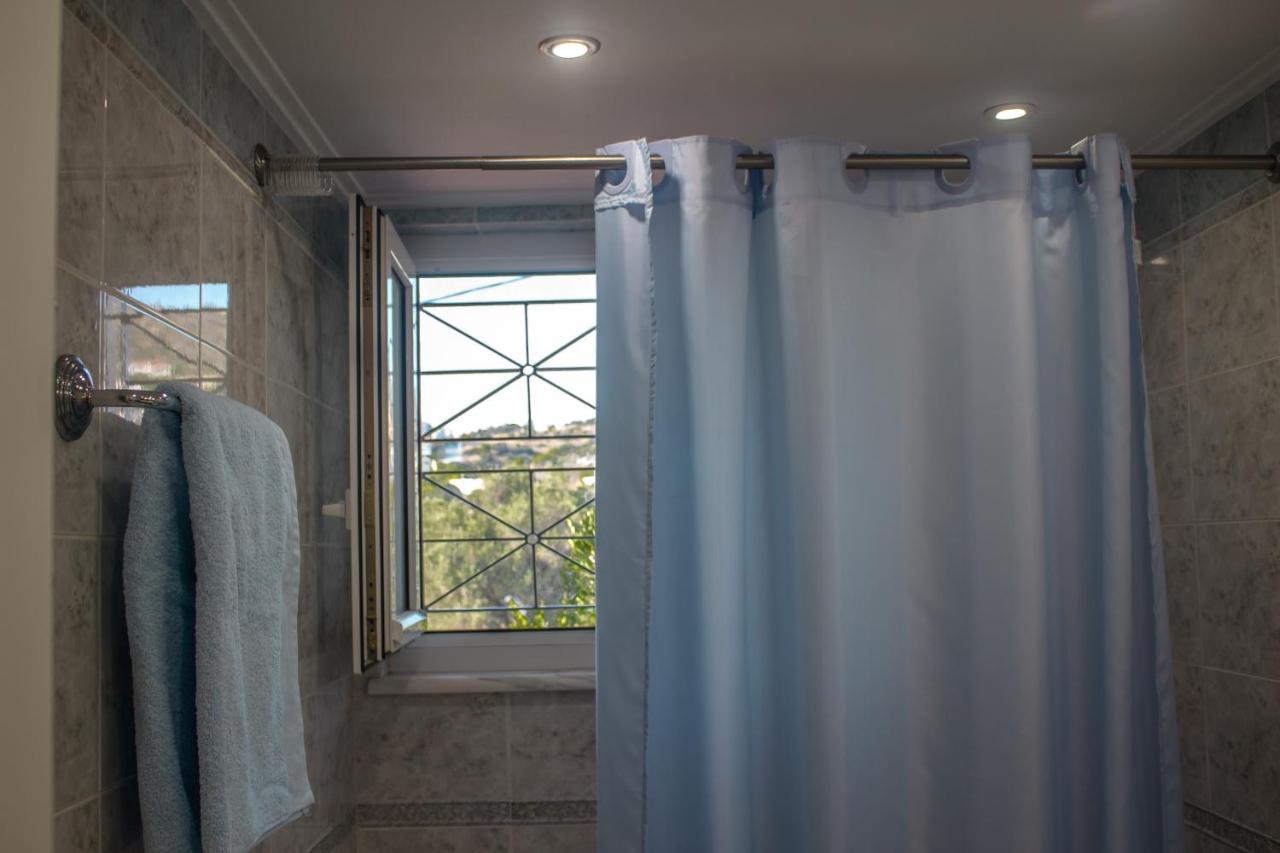 Luxury Seaview Apartment By The Sea Saronida Ngoại thất bức ảnh